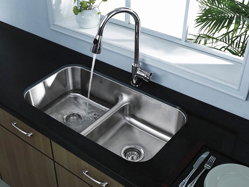 best way to unclog kitchen sink