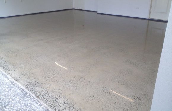 Laying a concrete floor in your garage