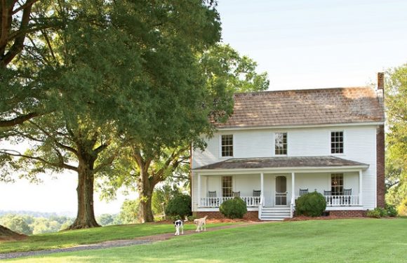 How to Restore an Antique Farmhouse? 13 Secrets Should Know