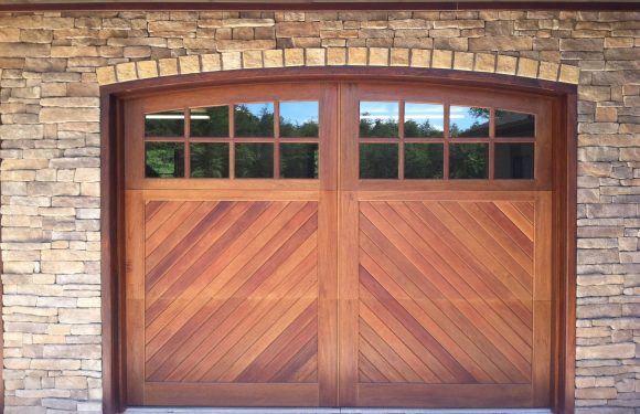 How to Choose a Garage Door Type