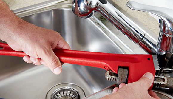 How to tighten kitchen faucet? 2 different easy tricks