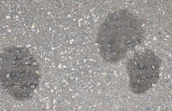 3 Tips On How To Remove Stains From Your Asphalt