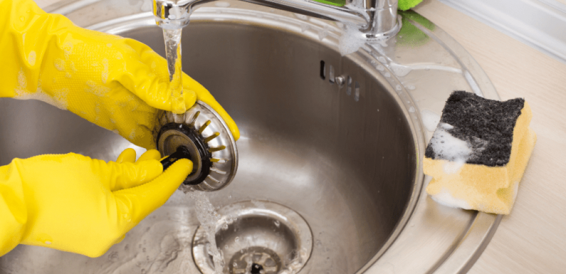 How to Fix a Gurgling Kitchen Sink