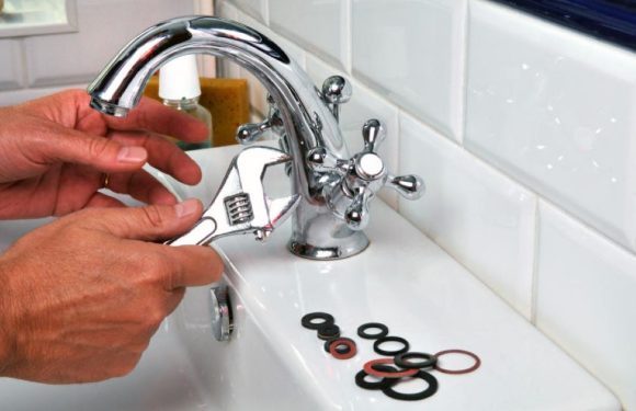Suffering from Leaky Faucets? How Can a Handyman Save You Money and Hassle?