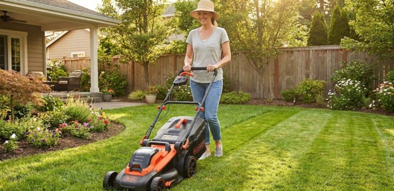 BLACK+DECKER Mower Saves Time With Mulching Function